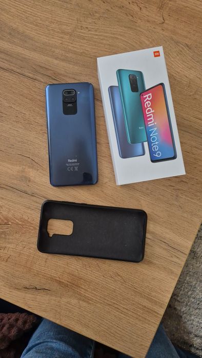 Телефон Redmi Note 9