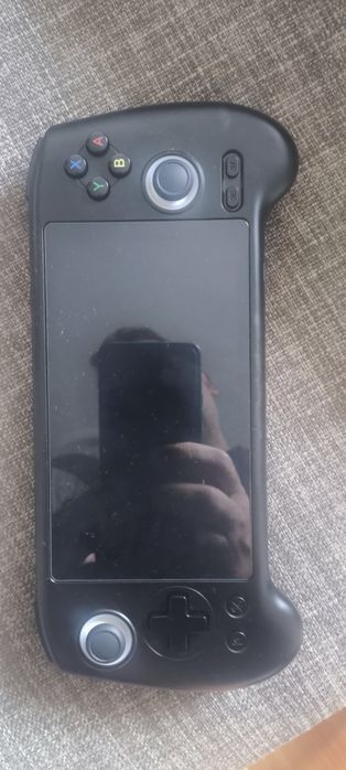 Ambernic rg556 pouco usada