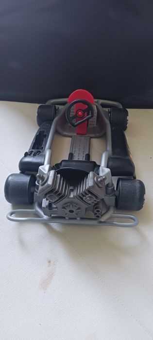 13 Bonecos Hasbro bicicleta. Kart e moto