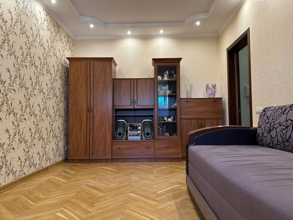 Без %, 2-к квартира з ремонтом, вул.Лятошинського, 28 Теремки