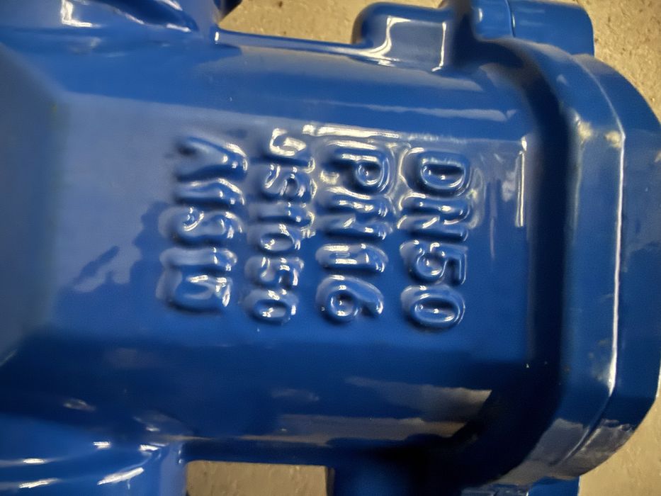 Zasuwa Miękouszczelniona DN50 PN16 DOMEX z Nawiertką DN90 - Nowa