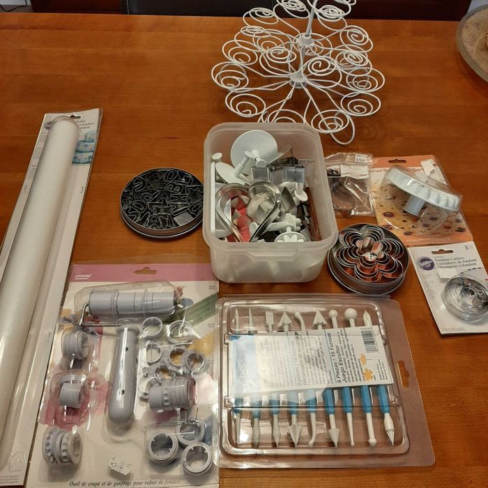 Materiais para decoração de bolos e cake design