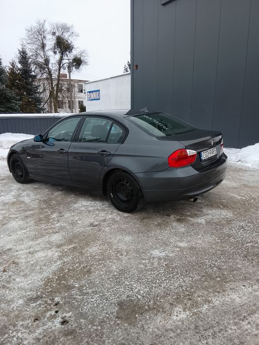 BMW e90 318i bmw