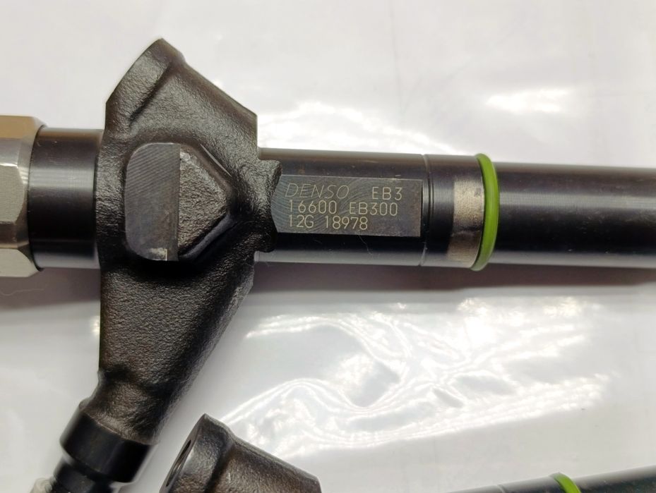 Форсунка DENS EB3. 16600EB300 12G 18978 Б/У 2шт