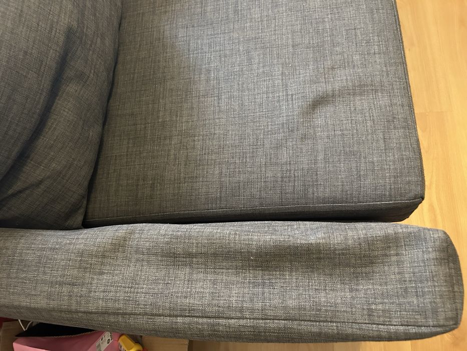 Sofá cama Ikea 3 lugares modelo Friheten