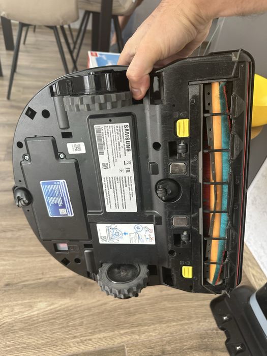 Робот пилосос Samsung