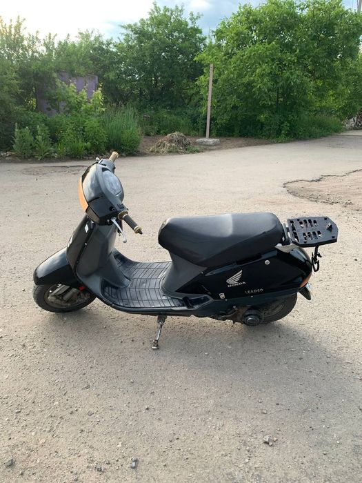 Продам мопед Honda Lead 90