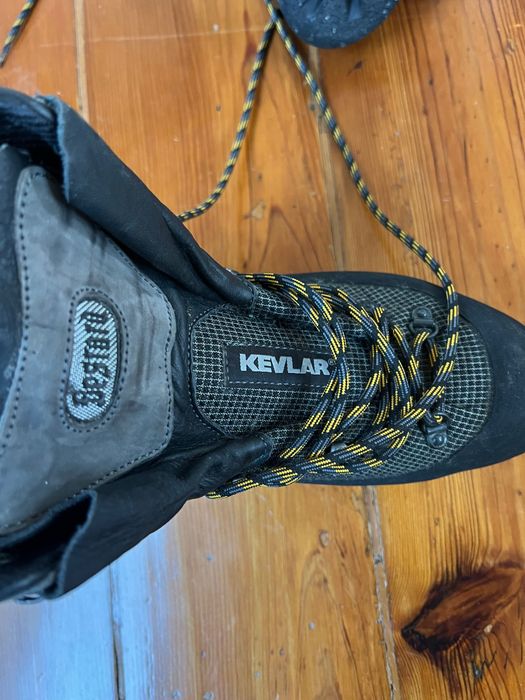 Bestard - botas de alta montanha e alpinismo