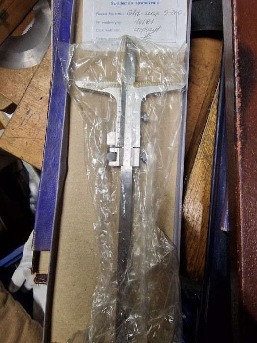 Mikrometry,wysokościomierze i inne narzedzia pomiarowe.