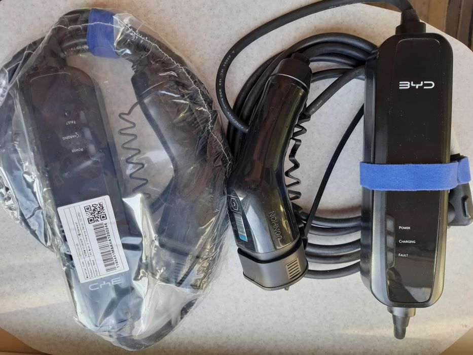 Зарядка BYD Jonhon 13771100-00