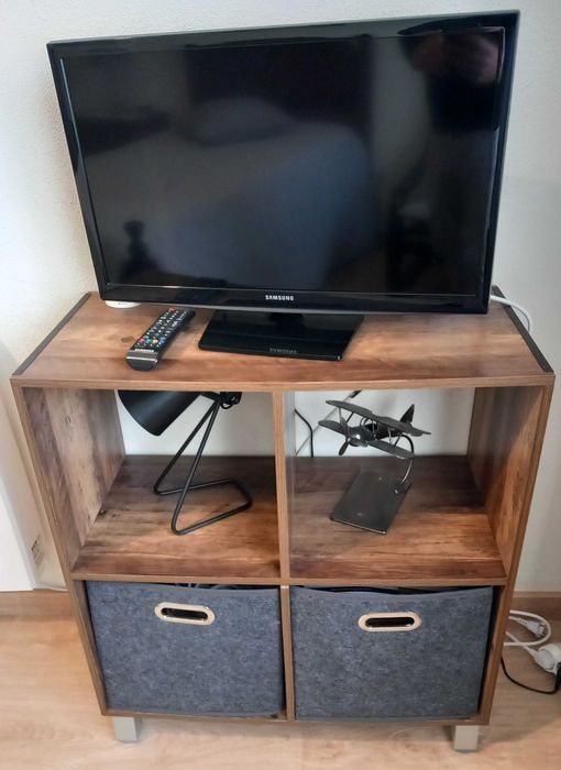 Móvel Televisão com 4 Cubos Arrumação