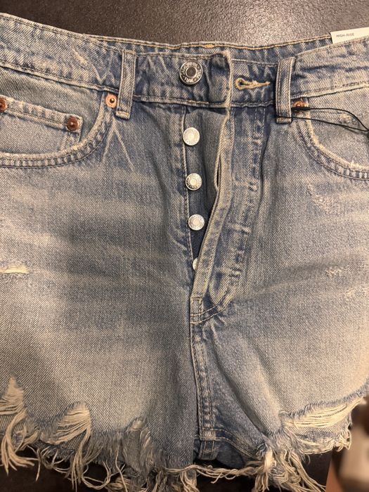 Шорти zara нові 38