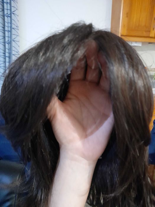 Peruca nova, castanho