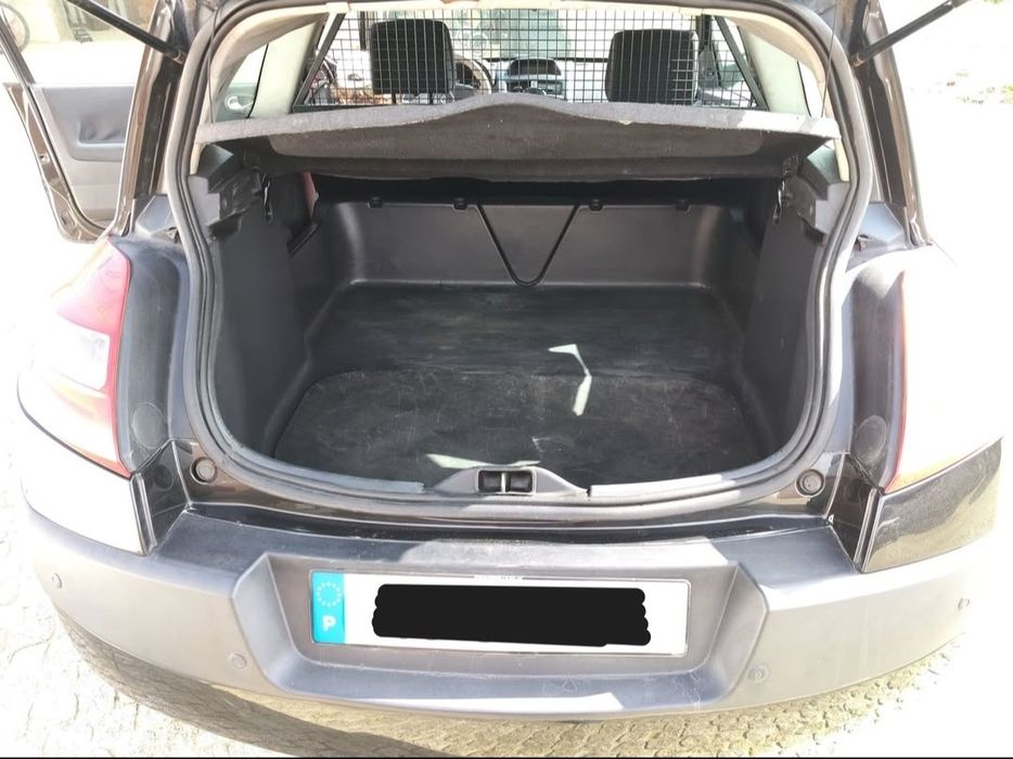 Renault Megane 1.5 dci -  2 lugares