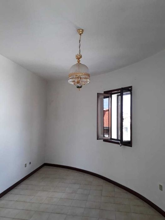 Moradia T1 à venda em S. João Da Madeira, São João da Madeira — foto 2