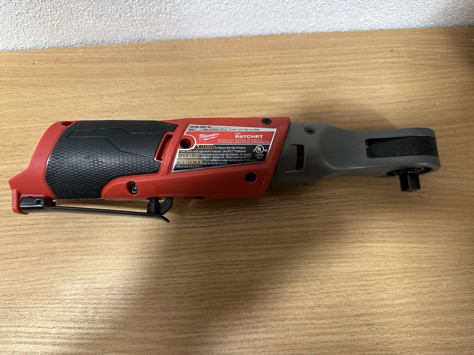 Акумуляторна тріскачка Milwaukee 2557-20 M12 FUEL 3/8”