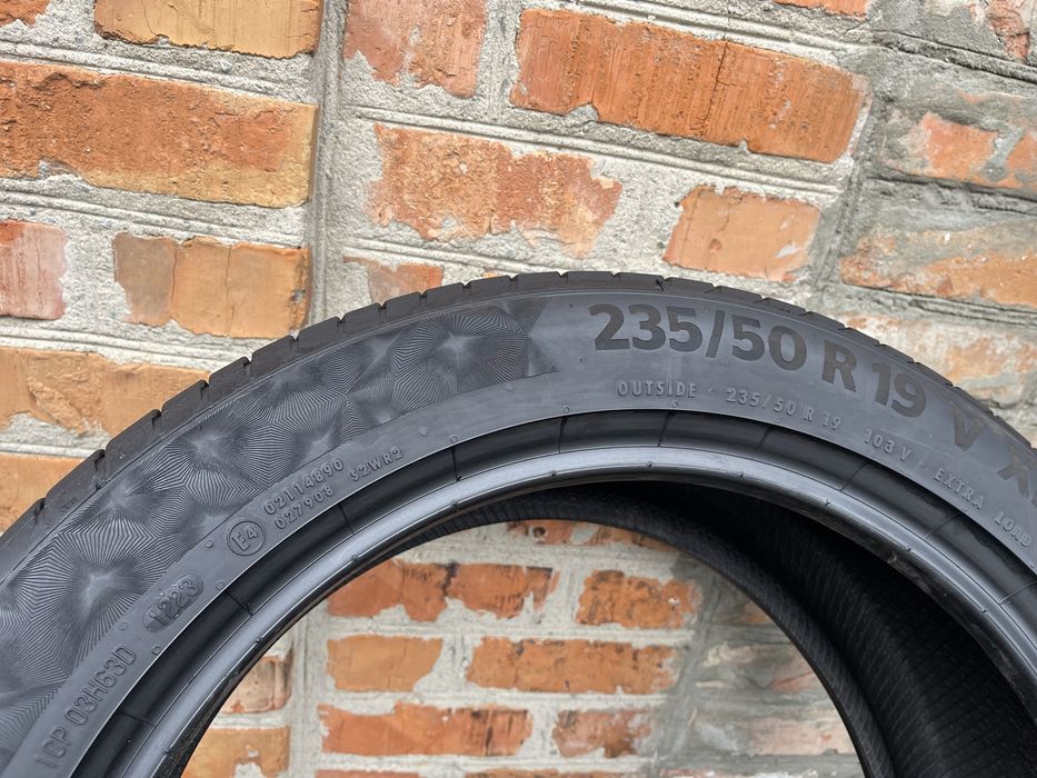 Резина Літо б/у Continental 235/50R19