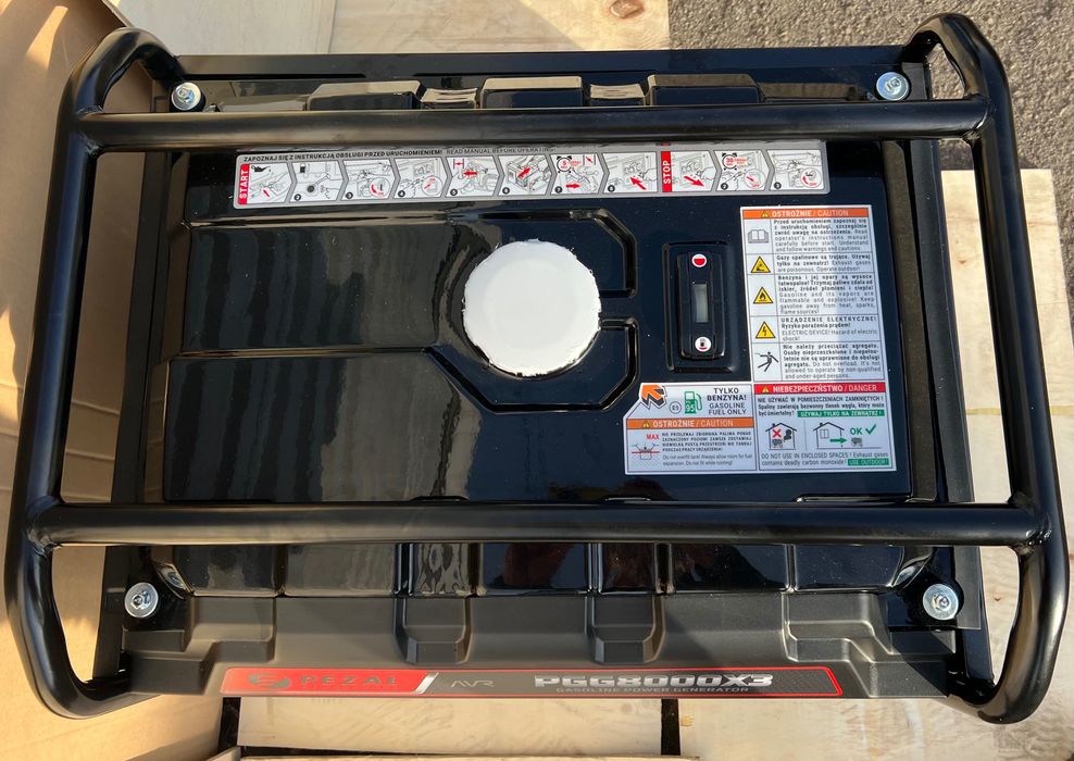 Генератор трифазний бензиновый PEZAL PGG8000x3 (6,5 кВт)