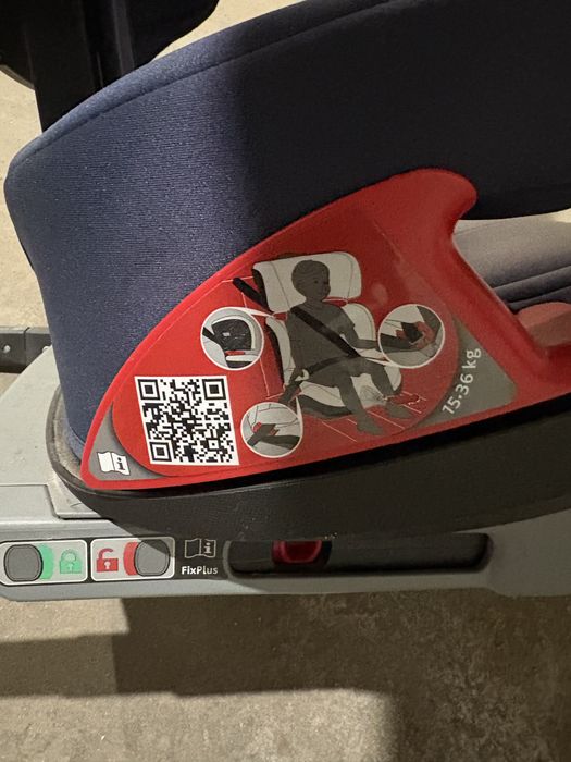 Fotelik Chicco  15-36kg