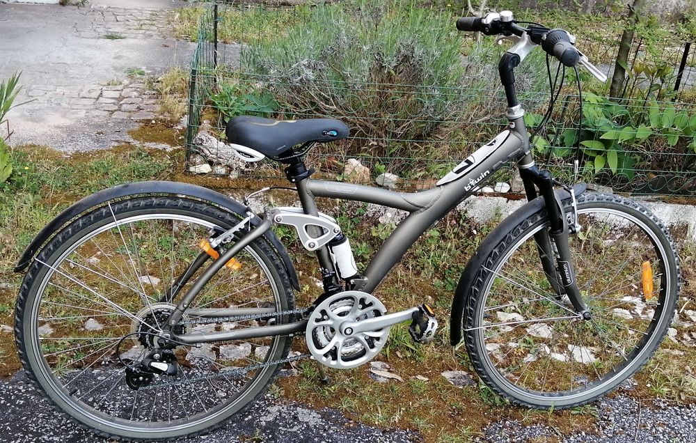 Bicicleta Trekking BTwin 7
