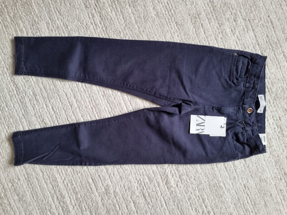 Продам новые джинсы Zara
