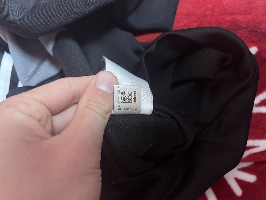 Терміново відам! adidas спортивна кофта | в ідеальному стані дешево