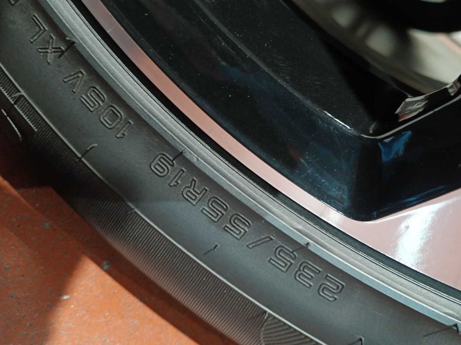 Koła Volvo XC40 Felgi 19 Cali Wraz Z Oponami