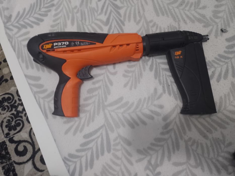 Vende se Pistola Finca Pinos Spit 370