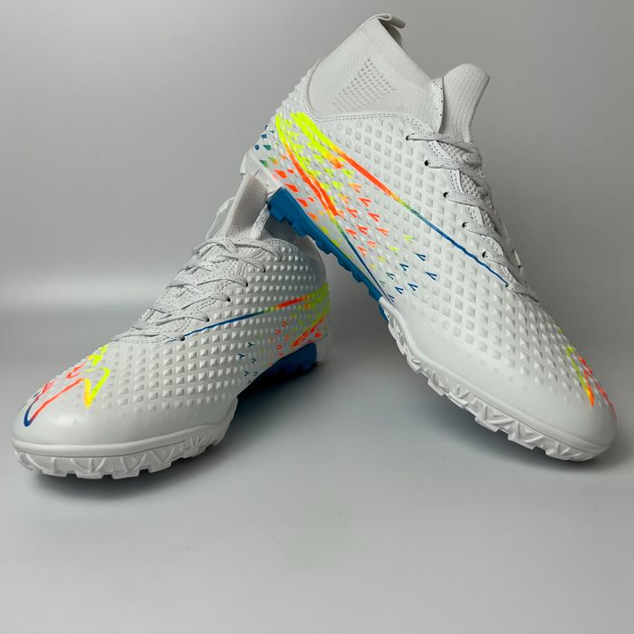 Сороконожки 34-46р Футзалки Бутси Сороконіжки Буци Бампи Копи Nike