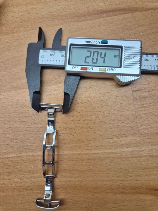 Zapięcie motylkowe *Tissot* stalowe srebrne 18mm