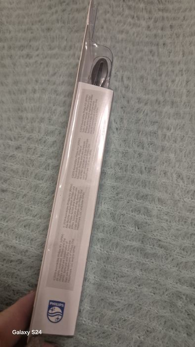 Philips Sonicare W2 Optimal White Black - oryginalne końcówki 4 szt. n