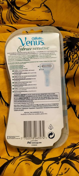 Maszynki Gillette Venus Embrace Sensitive less feel of irritation 3szt
