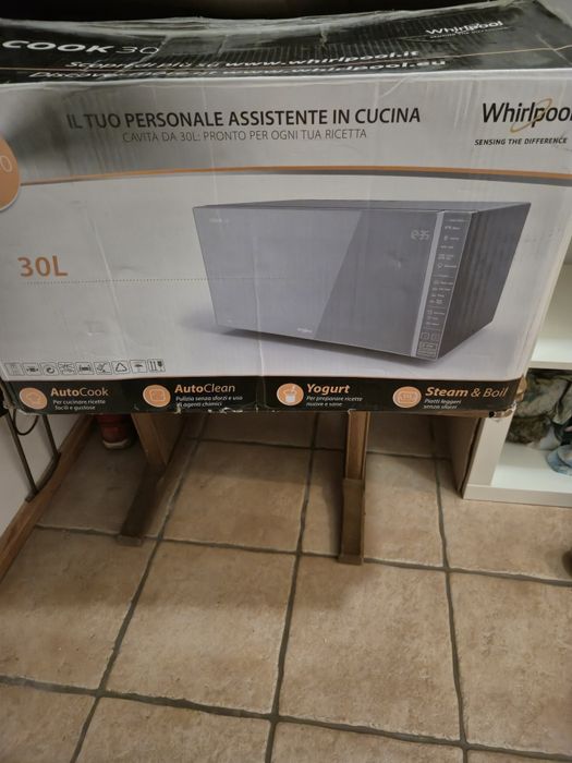 Mikrofalówka Whirlpool MWP 304 M Grill z gwarancją 5 lat





5
pięć g