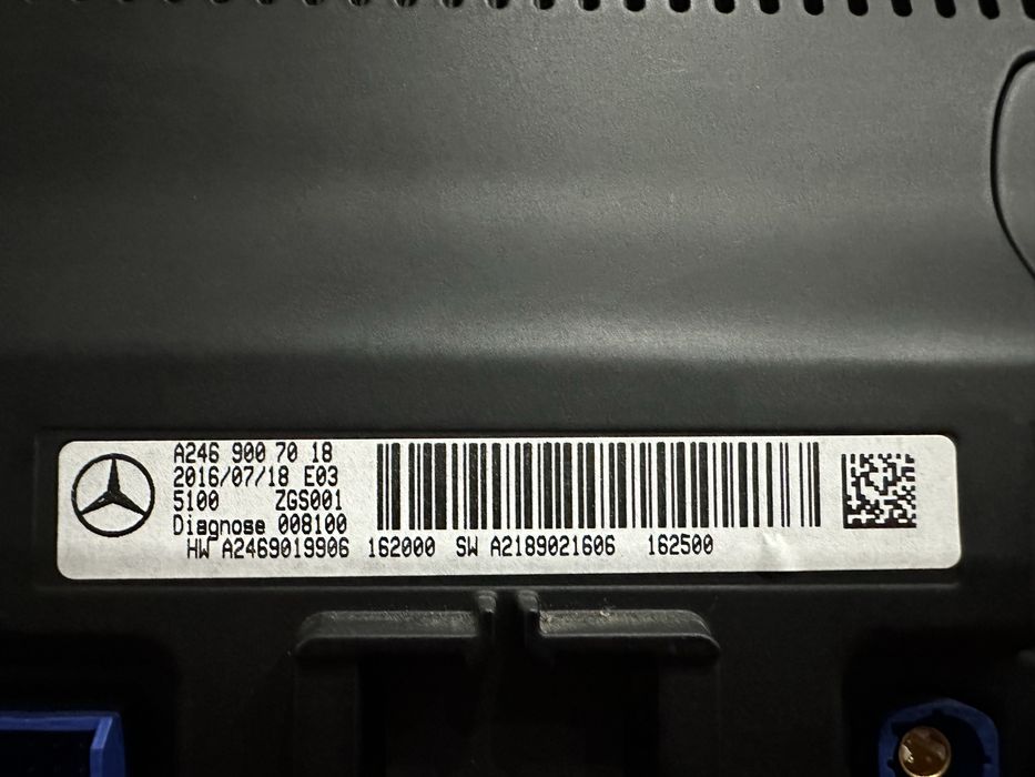 Ecrã Multimédia Original Mercedes-Benz