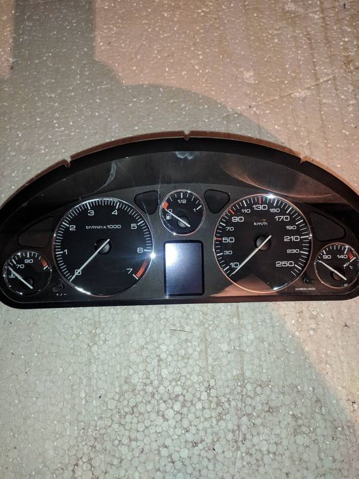 Peugeot 407 - Купити панелі приладів - Ціна на OLX.ua