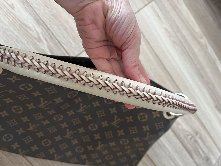 Стильна сумка Louis Vuitton