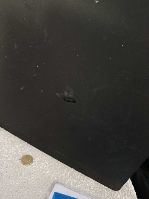 PlayStation 4 em bom estado