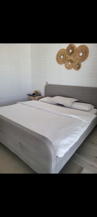 Vendo cama e colchão emma