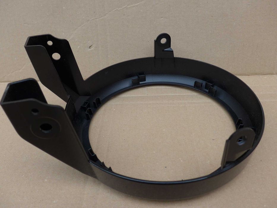 Honda CB 125 r RAMKA obudowa oslona reflektora lampy