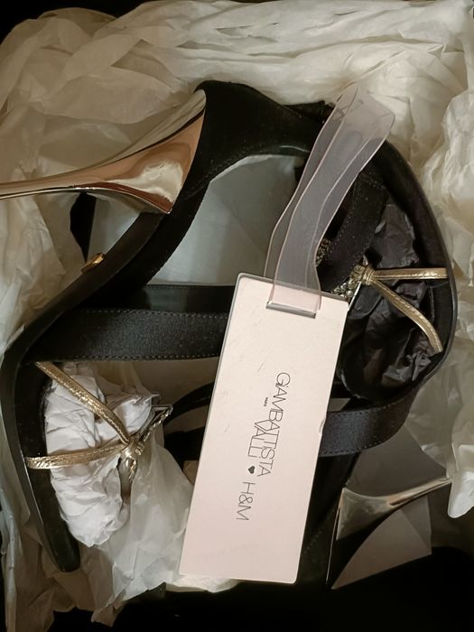 GIambattista Valli H&M buty szpilki sandały