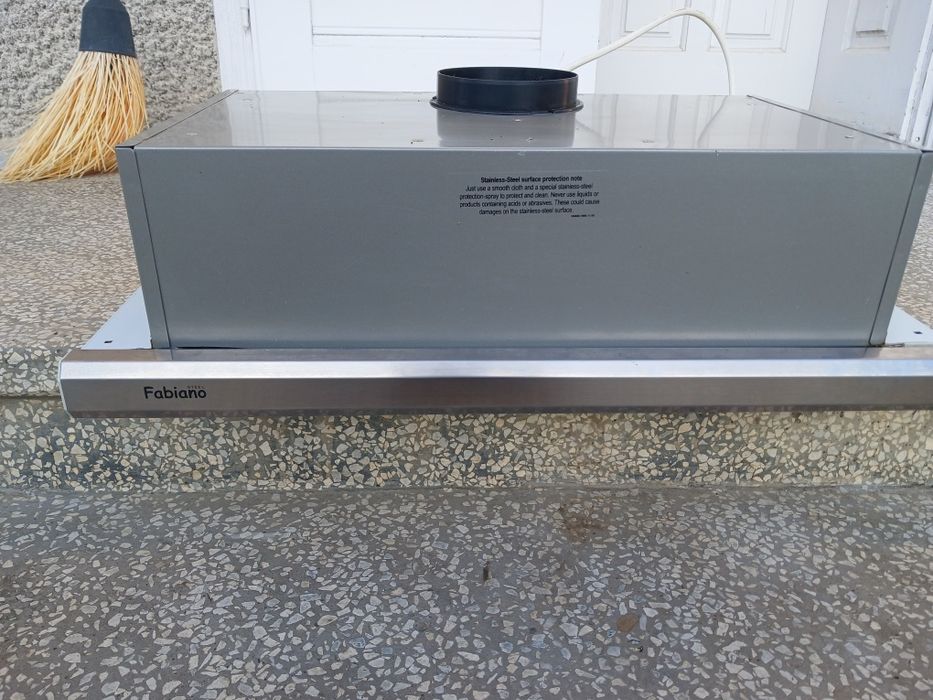 Кухонна витяжка Fabiano