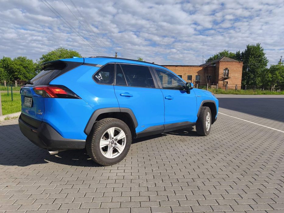 Toyota RAV4 2020 гібрид