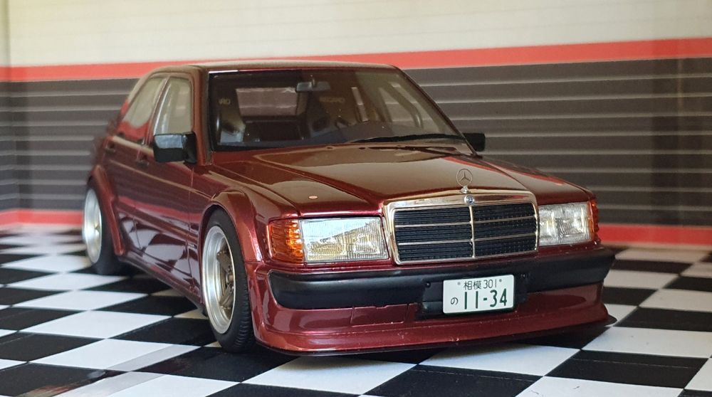 Mercedes 190E 2.5-16 W201 RWB 1:18 Otto models limited edition