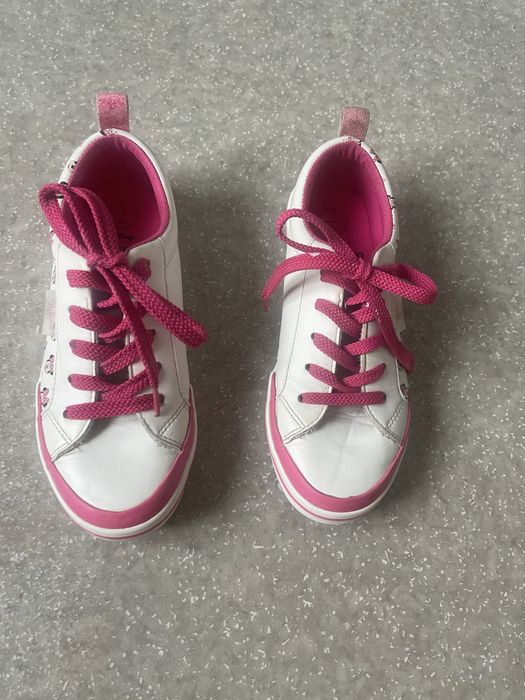 Кросівки для дівчинки 34р. Disney