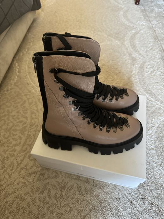 Продам ботинки 38р