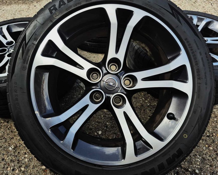 Opel Insignia A OPC  Oryginalne Alufelgi Koła Lato 6,5mm 18 Cali 5x120 ET42 Poler+Grafit
