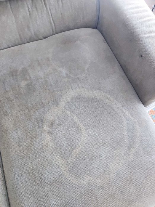 Limpeza de estofos ao domicilio