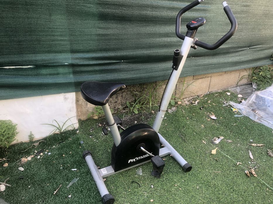 Bicicleta estática Fitness