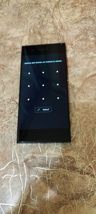 Смартфон  Sony Xperia (лот 2 шт)под восстановление