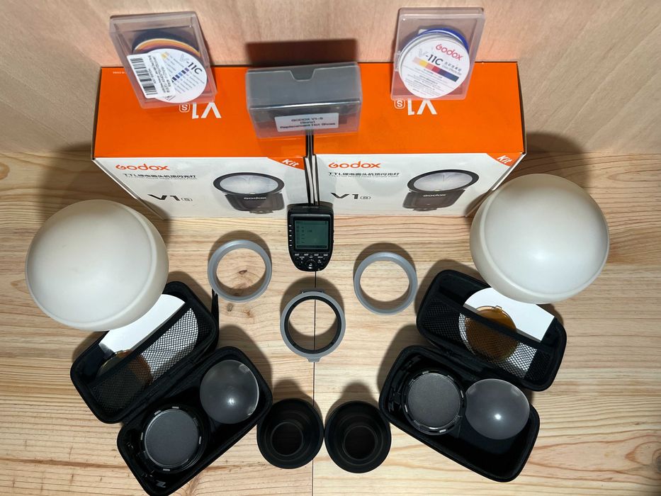 Godox V1 S (Sony) flash kit - 2.4 GHz X System